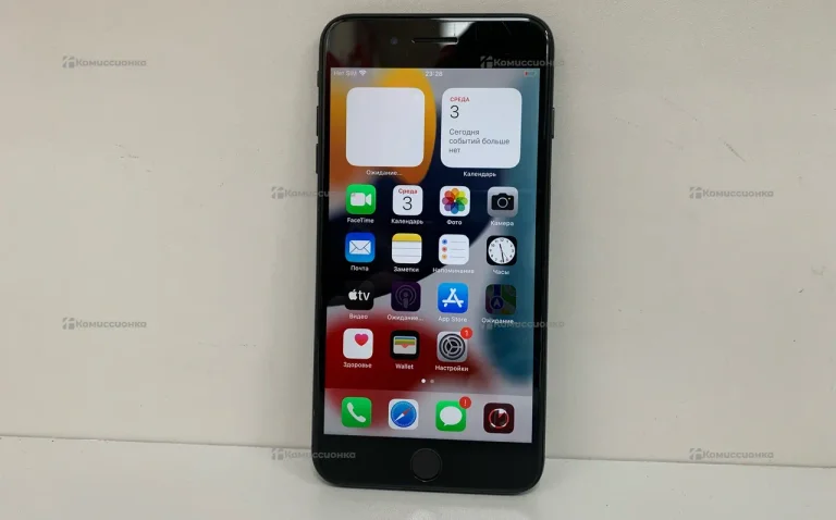 Apple iPhone 7 Plus 3/128 ГБ