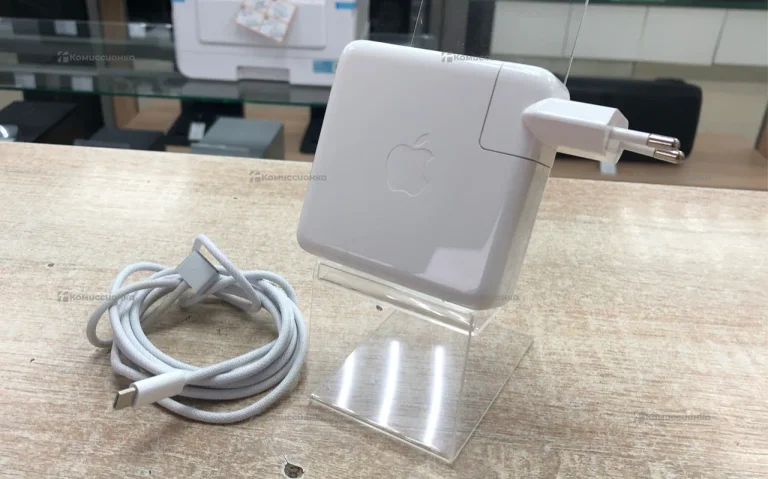Зарядное устройство Apple 96W USB-C + кабель