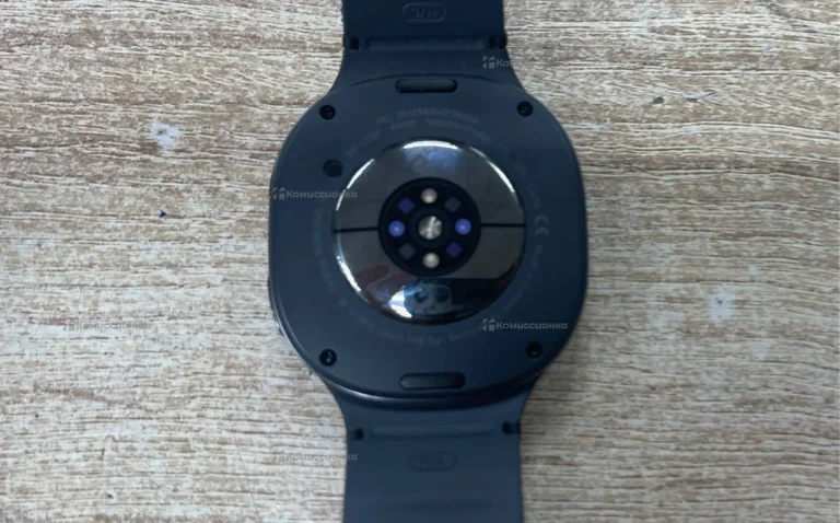 Часы Samsung Galaxy Watch 8