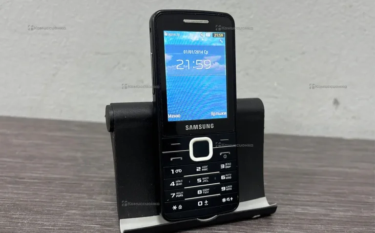 Samsung GT-S5611
