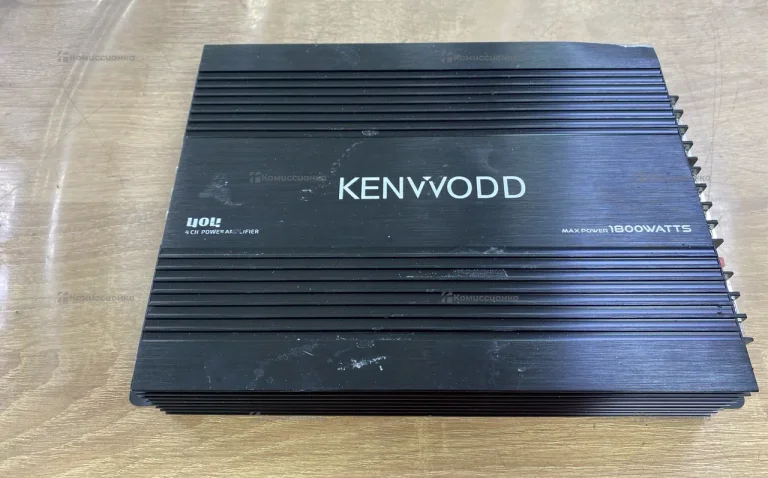 Усилитель  Kenwodd 404 1800watts