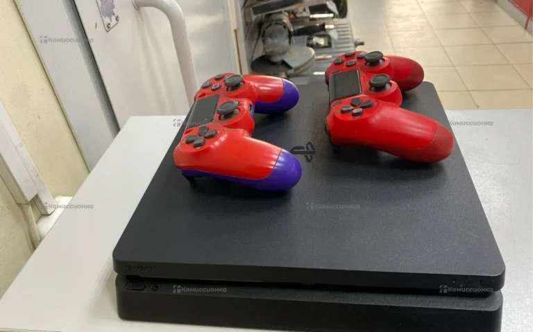 Приставка PS4. Slim 1 TB