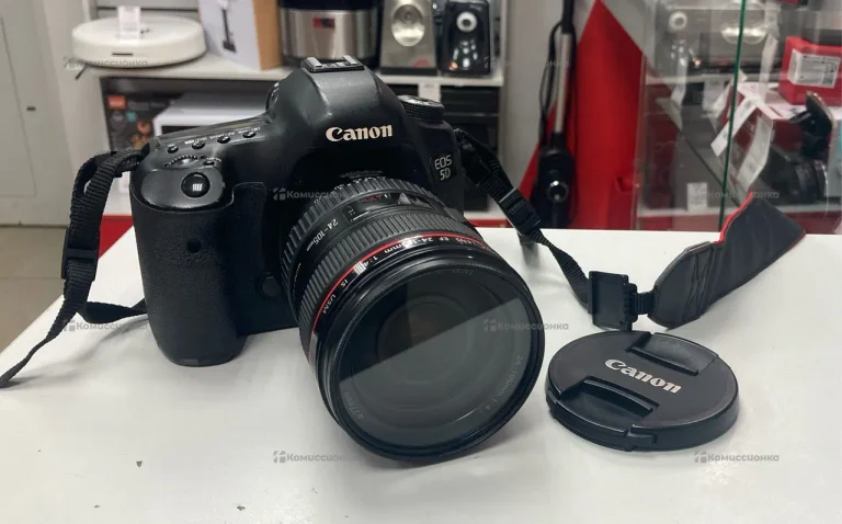 Фотоаппарат  Canon EOS 5D Mark III