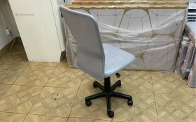 Купить Кресло офисное Byroom HS-8055-G б/у , в Красноярск Цена:2990рублей