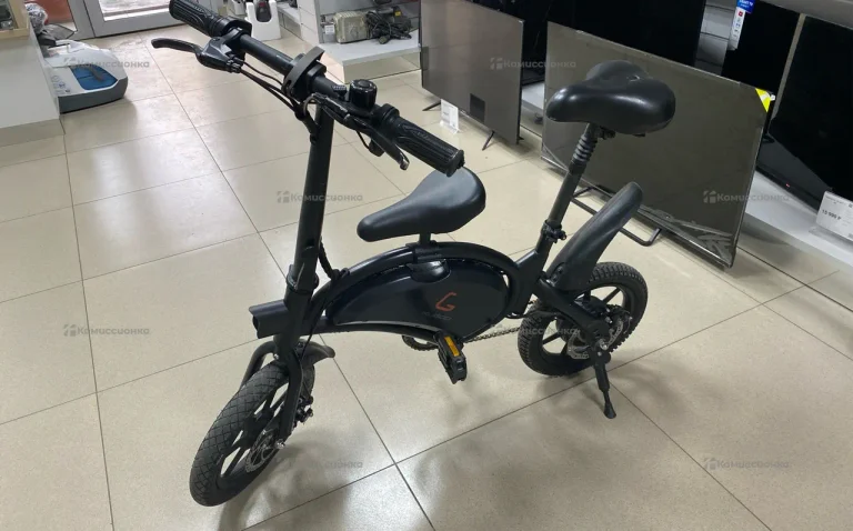 Самокат Kugo G