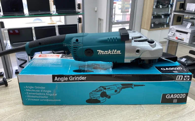 УШМ Makita GA9020