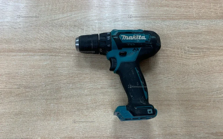Дрель Шуруповерт Makita DF333D
