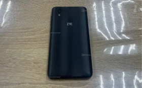 ZTE Blade L8 1/16 ГБ