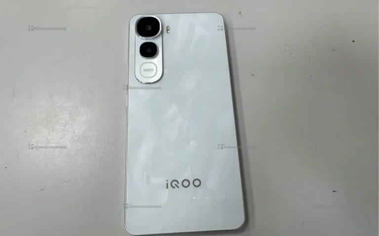 IQOO z10 lite 8/256