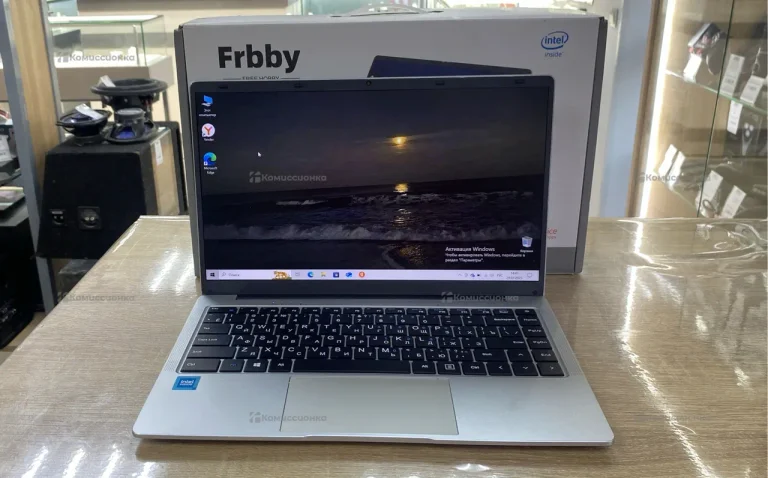 Ноутбук  frbby v10