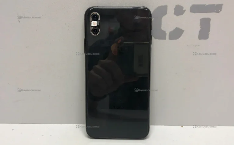 Apple iPhone XS 4/64 ГБ