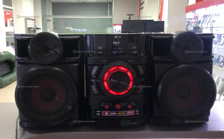 Музыкальный центр LG CM4320