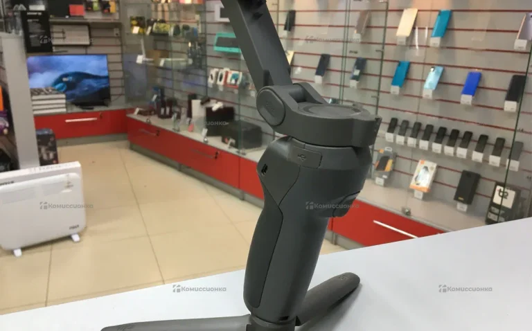 Стабилизатор DJI mobo3