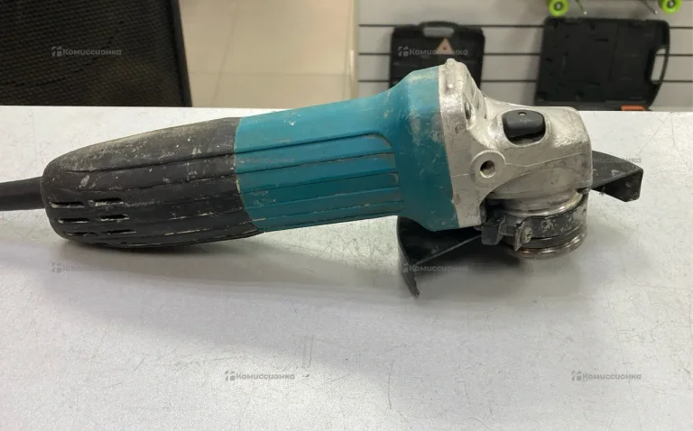 УШМ makita GA5030