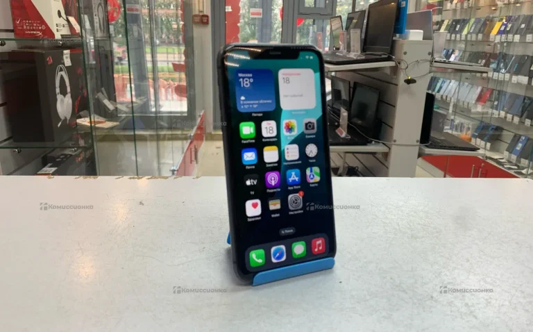 Apple IPhone 11 64Gb