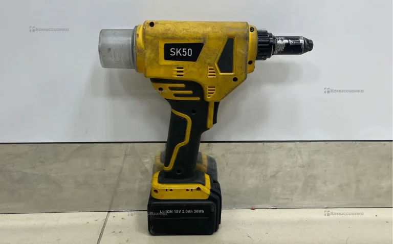 Аккумуляторный заклепочник Skytools SK50