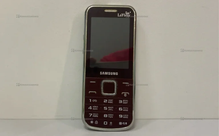 Samsung E2121B