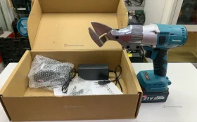 Ножницы по металлу аккумуляторные Makita