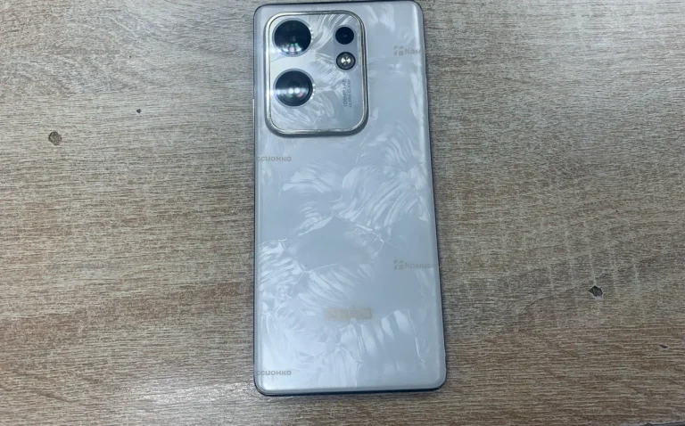 Infinix Zero 30 8/256 ГБ
