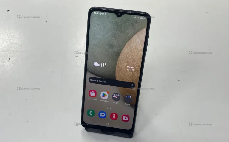 Samsung Galaxy A12 3/32 ГБ