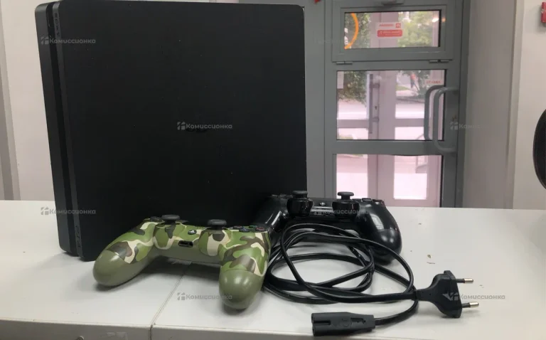 Приставка PS4. Slim 1ТБ