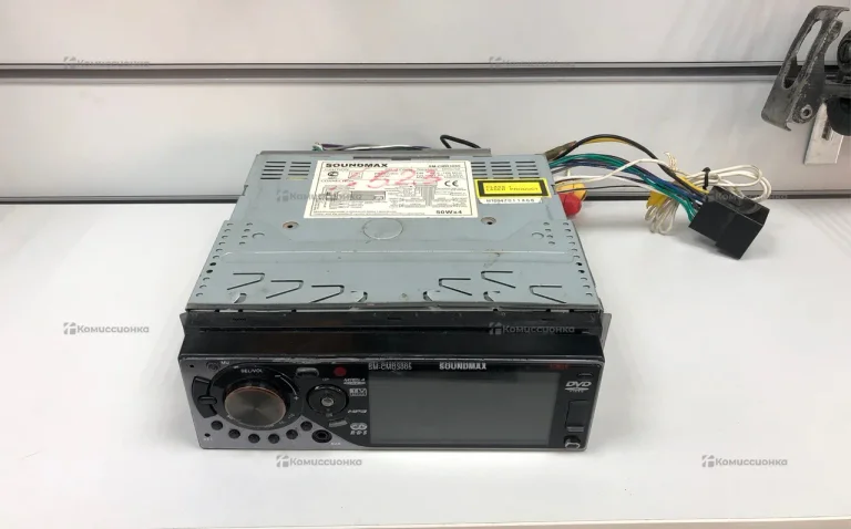 Автомагнитола SOUNDMAX SM-CMD3005