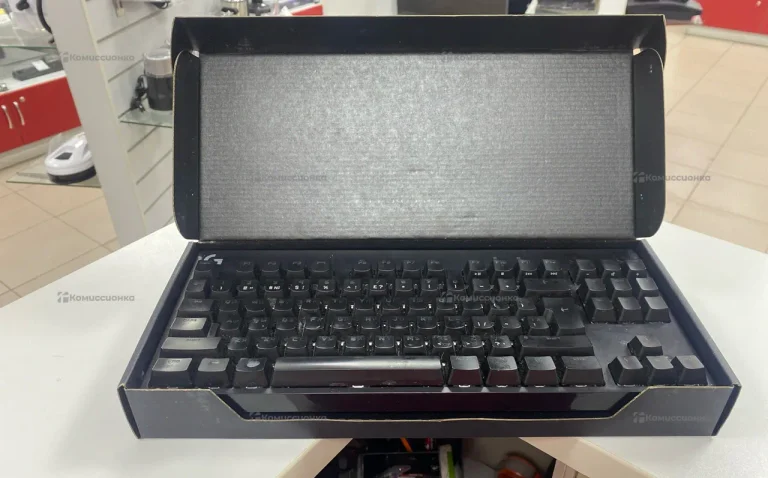 Клавиатура  Logitech pro