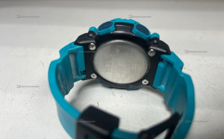 Часы  Casio G-Shock GA-2200