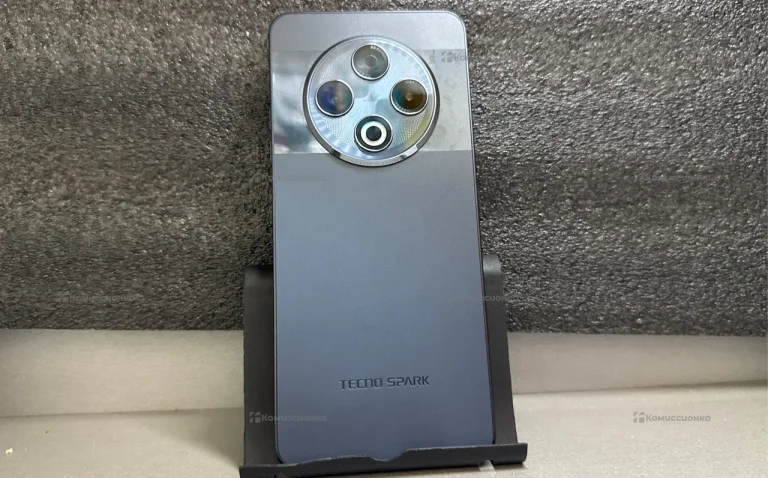 Tecno Spark 30 8/128 ГБ