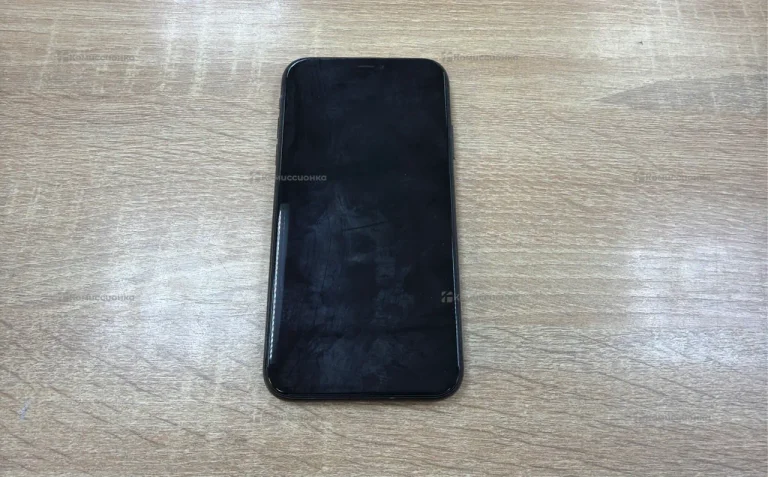 Apple iPhone 11 4/256 ГБ