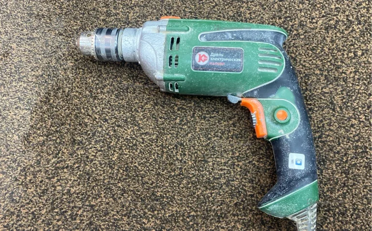 Дрель Калибр ДЭМР-1050ЕРУ