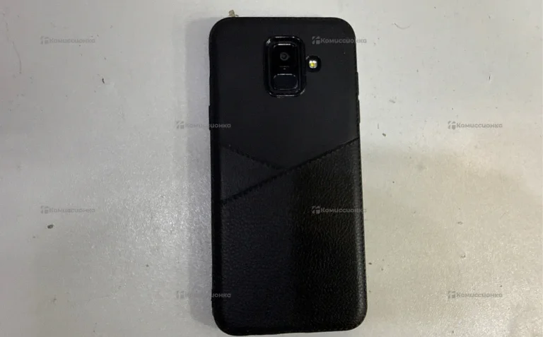 Samsung Galaxy A6 (2018) 3/32 ГБ