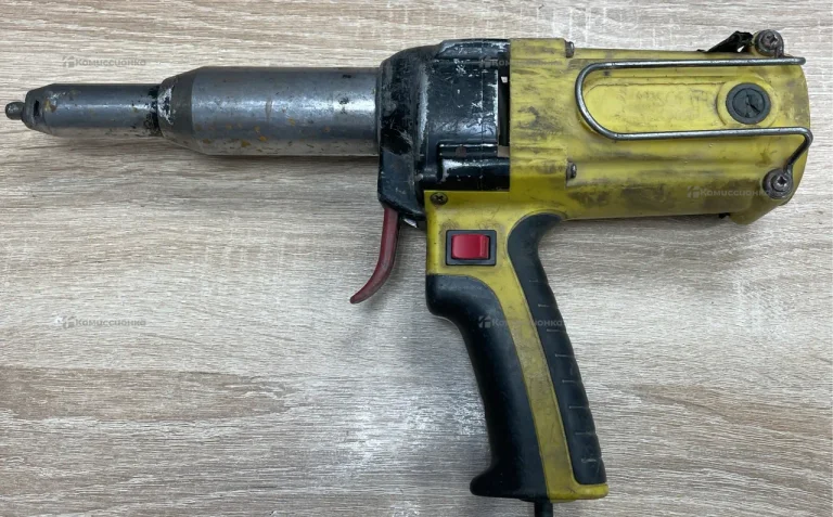 Заклепочник Skytools SK1008