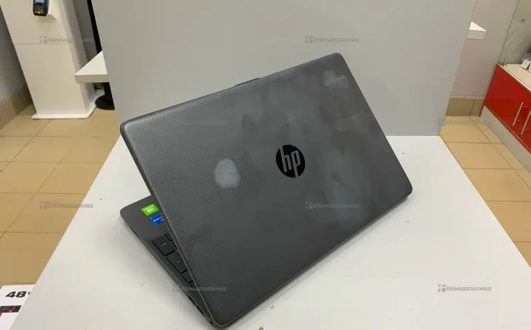 Ноутбук  HP Laptop 15-dw3xxx