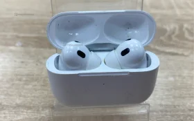 Купить Наушники  белые б/у , в Москва и область Цена:390рублей