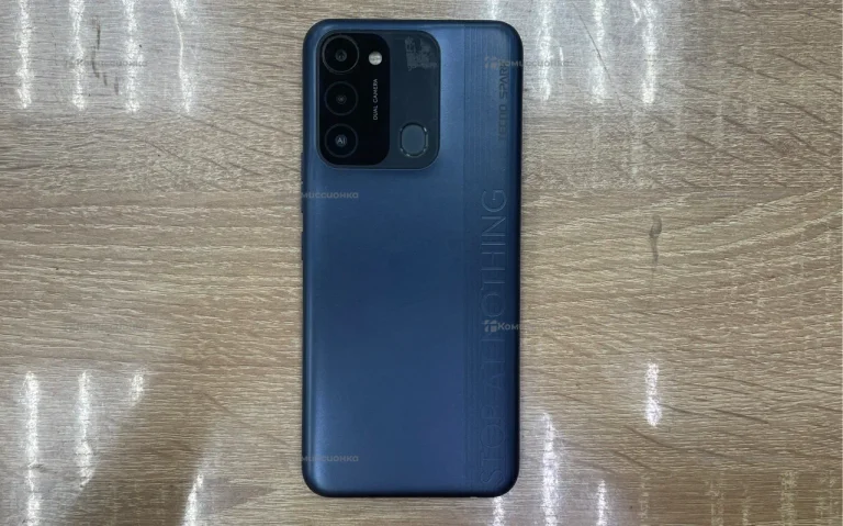 Tecno Spark 8C 4/64 ГБ