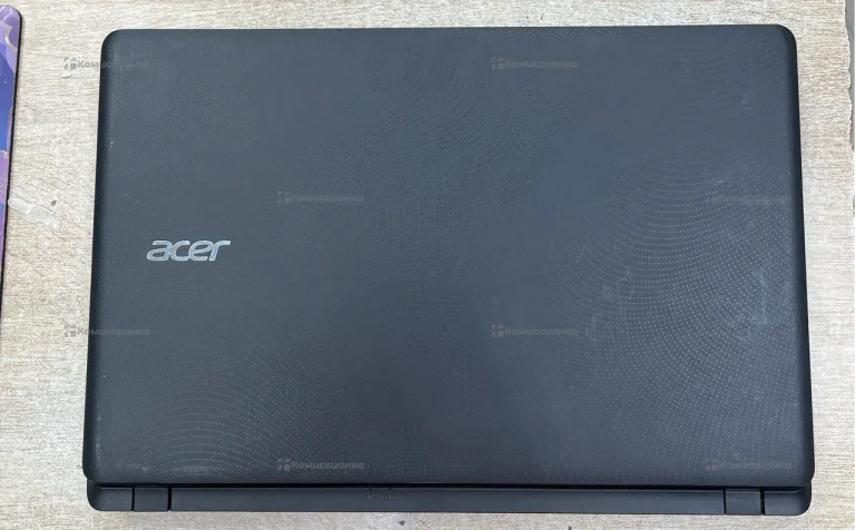 Ноутбук  Acer Aspire Es1-572