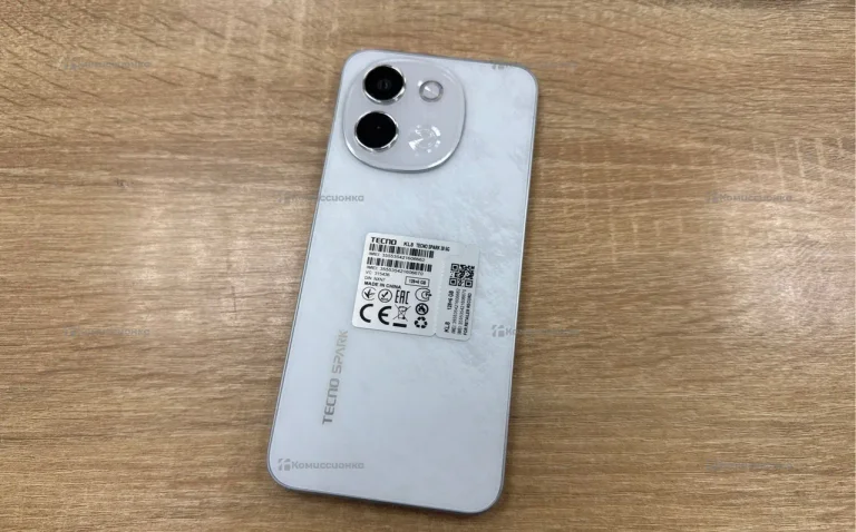 Tecno Spark 30 5G 6/128Gb