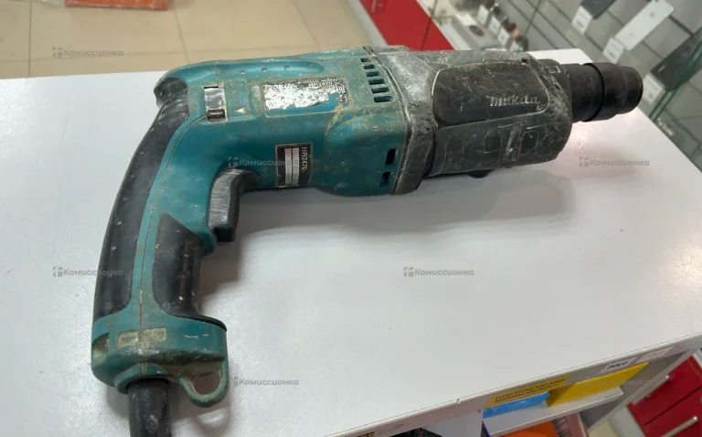 Перфоратор makita HR2470F