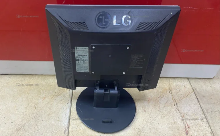 Монитор LG Flatron L1750SQ