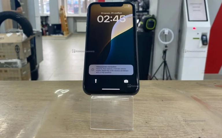 Apple iPhone 11 4/64 ГБ