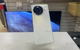 Tecno Spark 20 Pro+ 8/256 ГБ