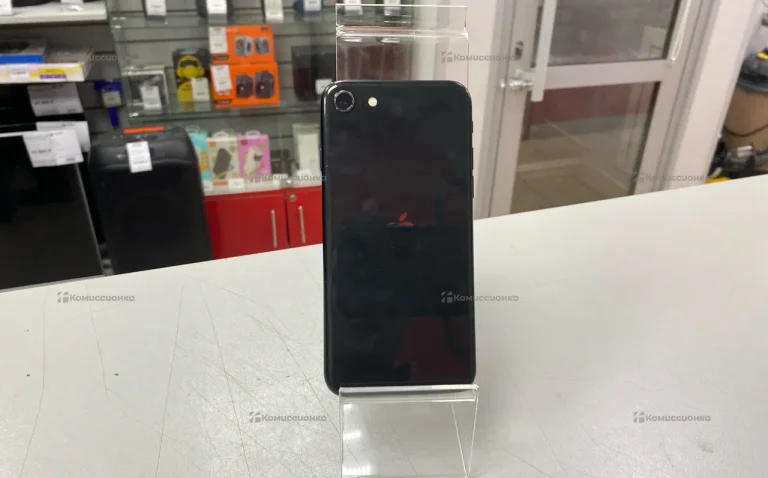 Apple iPhone SE 2/64 ГБ