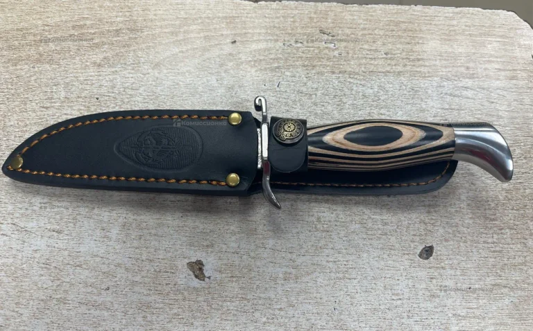 Нож сувенирный