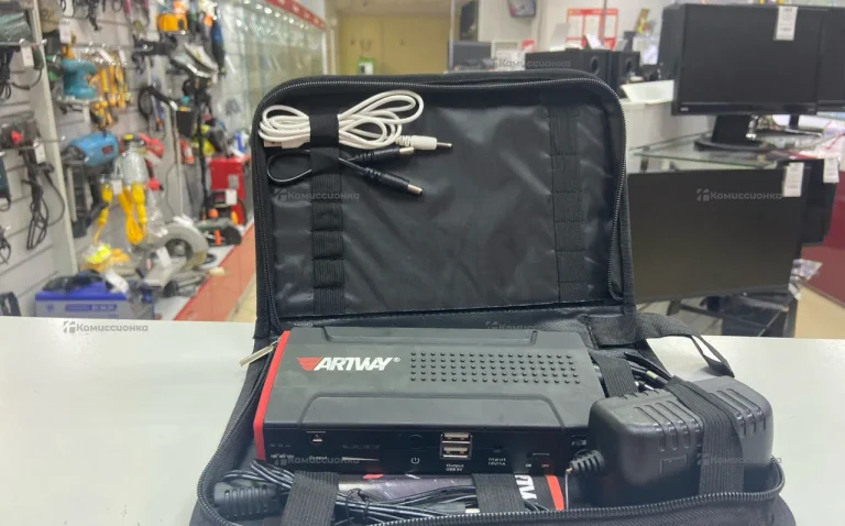 Пусковое зарядное устройство Artway