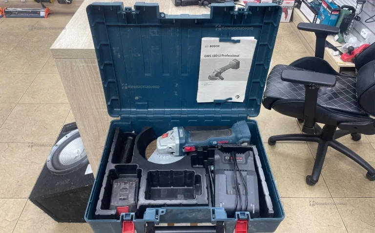 Аккумуляторная УШМ BOSCH GWS 180-Li 4.0Ач