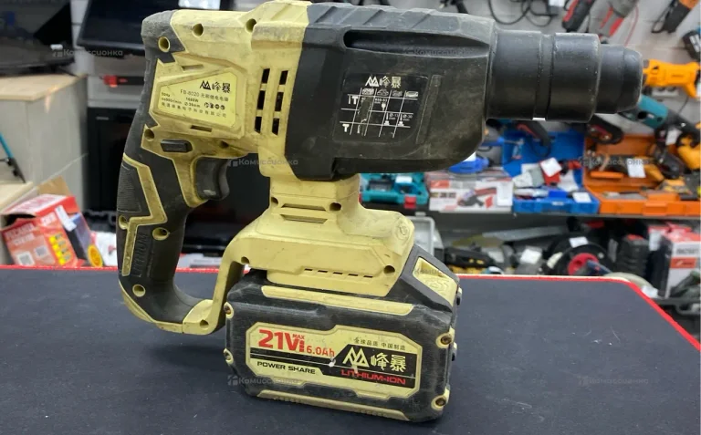 Перфоратор Brushless FB-8020