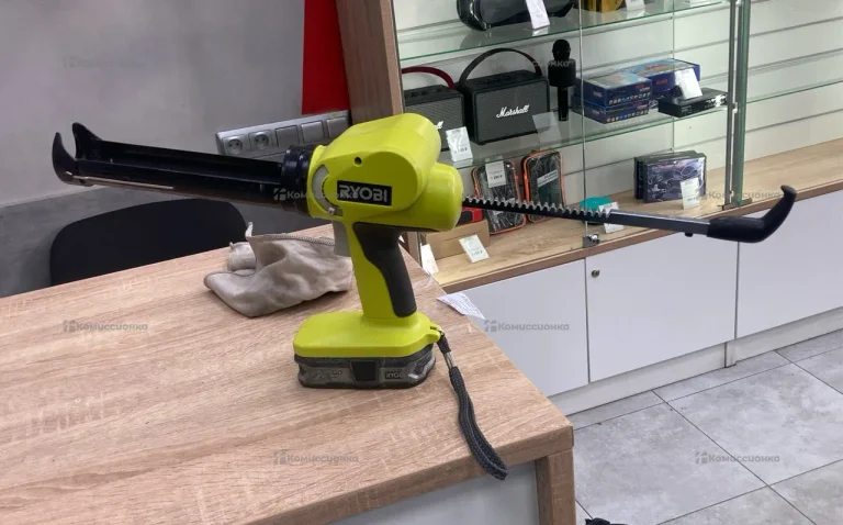 Пистолет для герметика Ryobi CCG-1801
