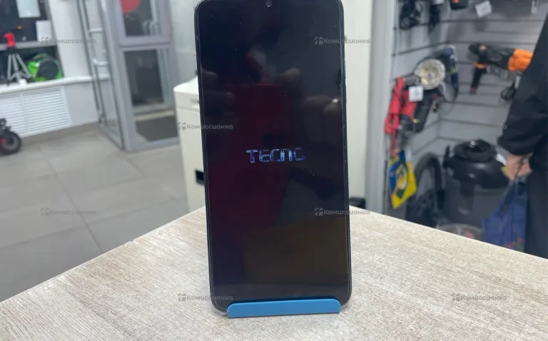 Tecno Spark 10C 4/64 ГБ