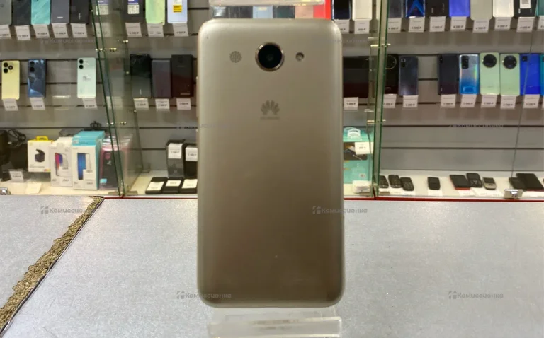 Huawei Y3 (2017) 1/8 ГБ